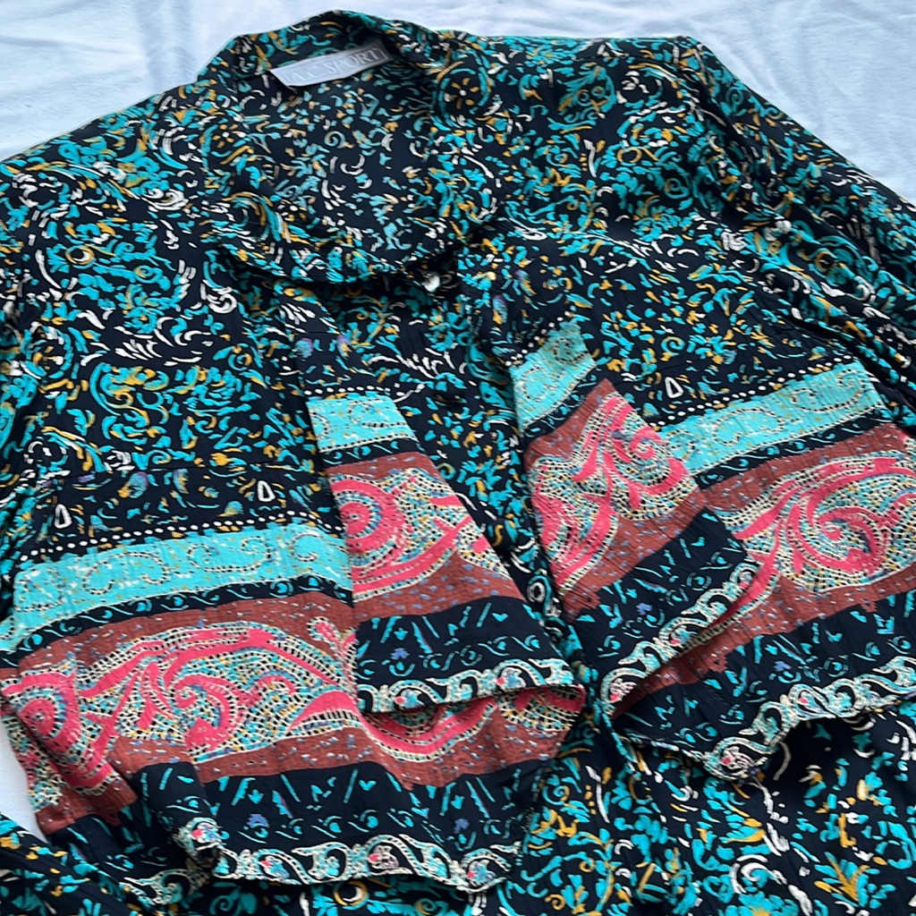 Vtg Rayon Patterned Button Down